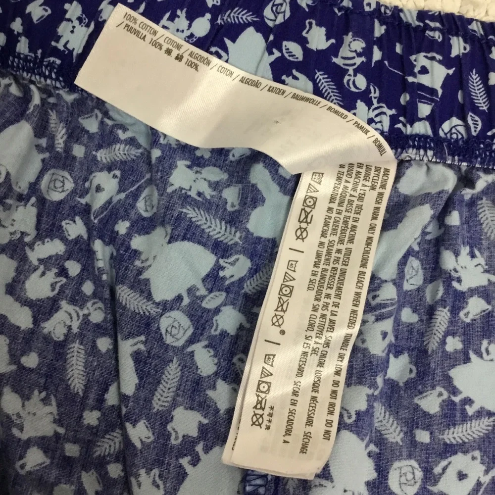 Disney Parks Alice In Wonderland Teacup White Rabbit Pj Shorts 2X - Picture 6 of 6